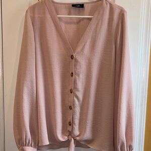 WALLIS BRAND FROM THE UK MAUVE PINK BLOUSE BUTTONS TIES IN CENTER ON BOTTOM HEM